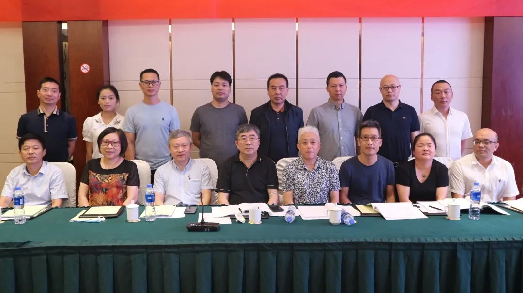宏陶陶瓷參與制定國際標準技術現場圖